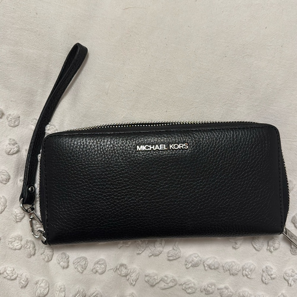 Michal Kors Wallet